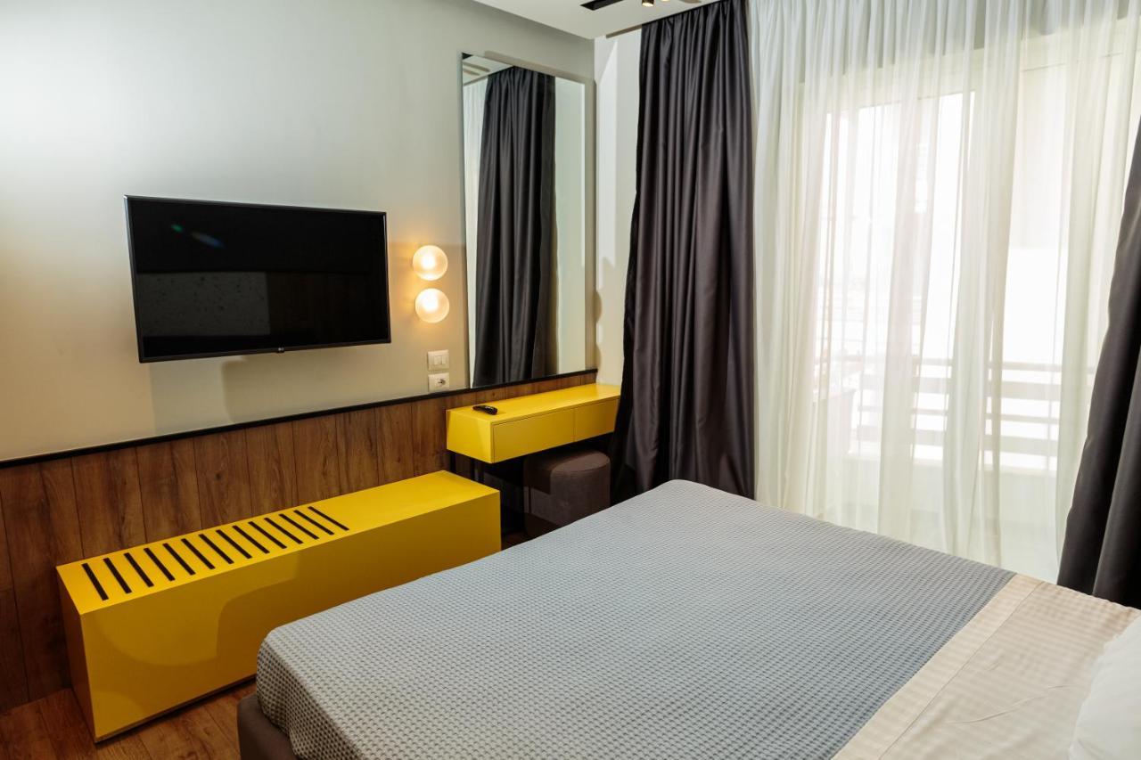 Visar Apartments Vlorë Екстериор снимка