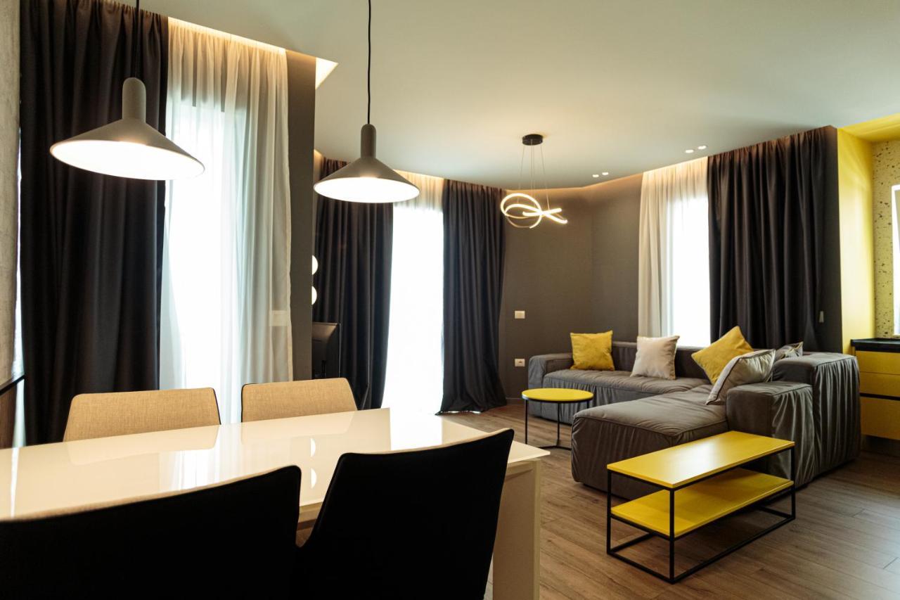 Visar Apartments Vlorë Екстериор снимка