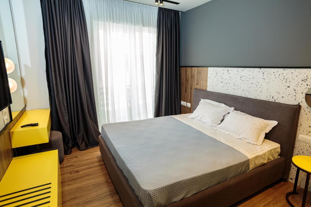 Visar Apartments Vlorë Екстериор снимка