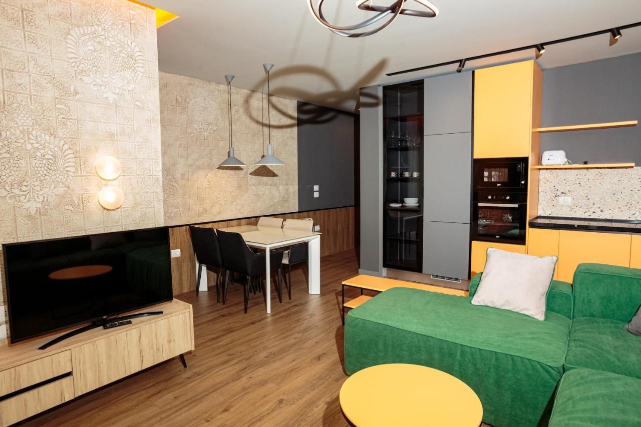Visar Apartments Vlorë Екстериор снимка