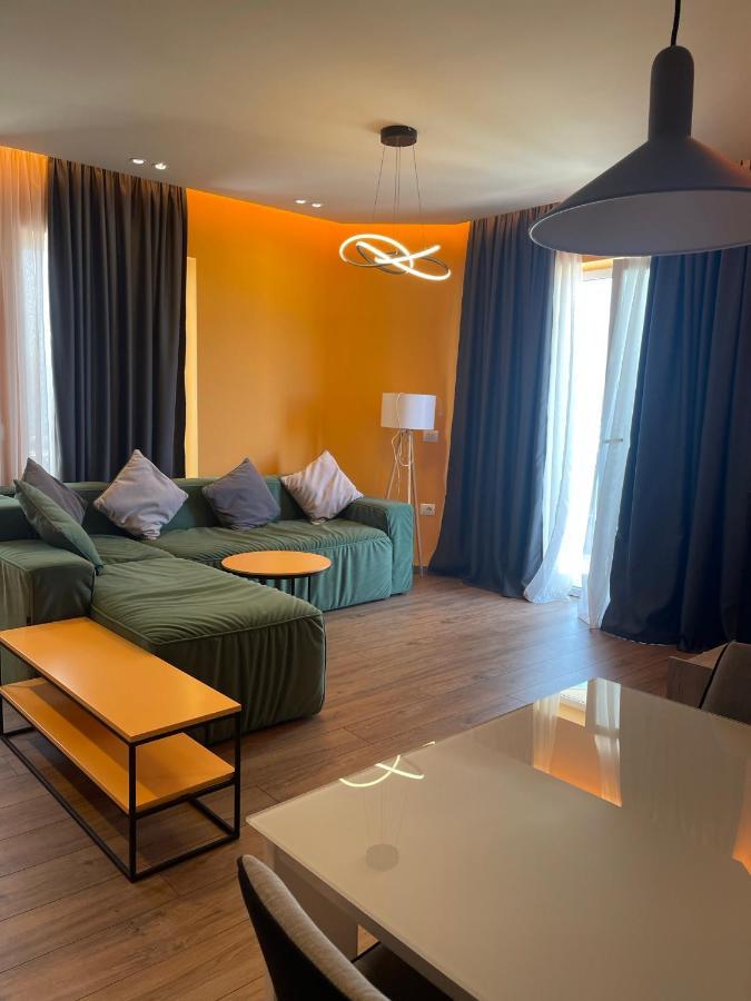 Visar Apartments Vlorë Екстериор снимка