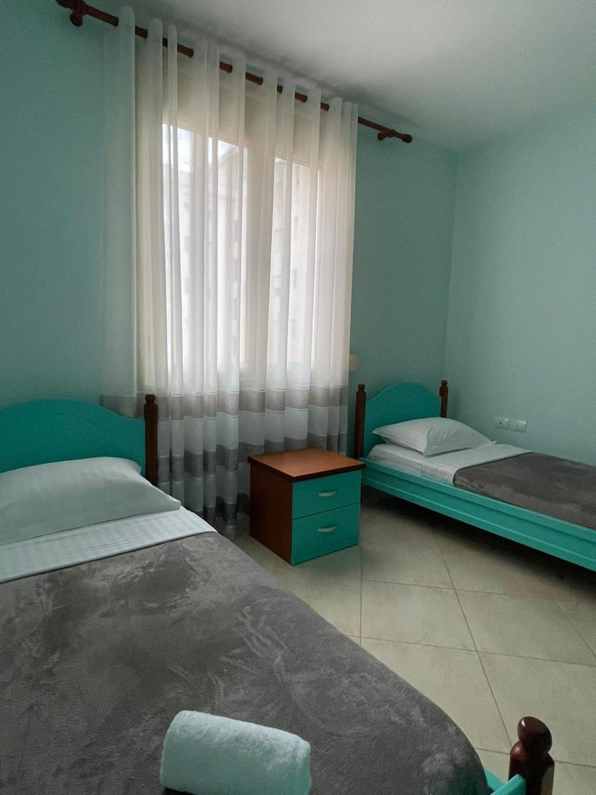 Visar Apartments Vlorë Екстериор снимка