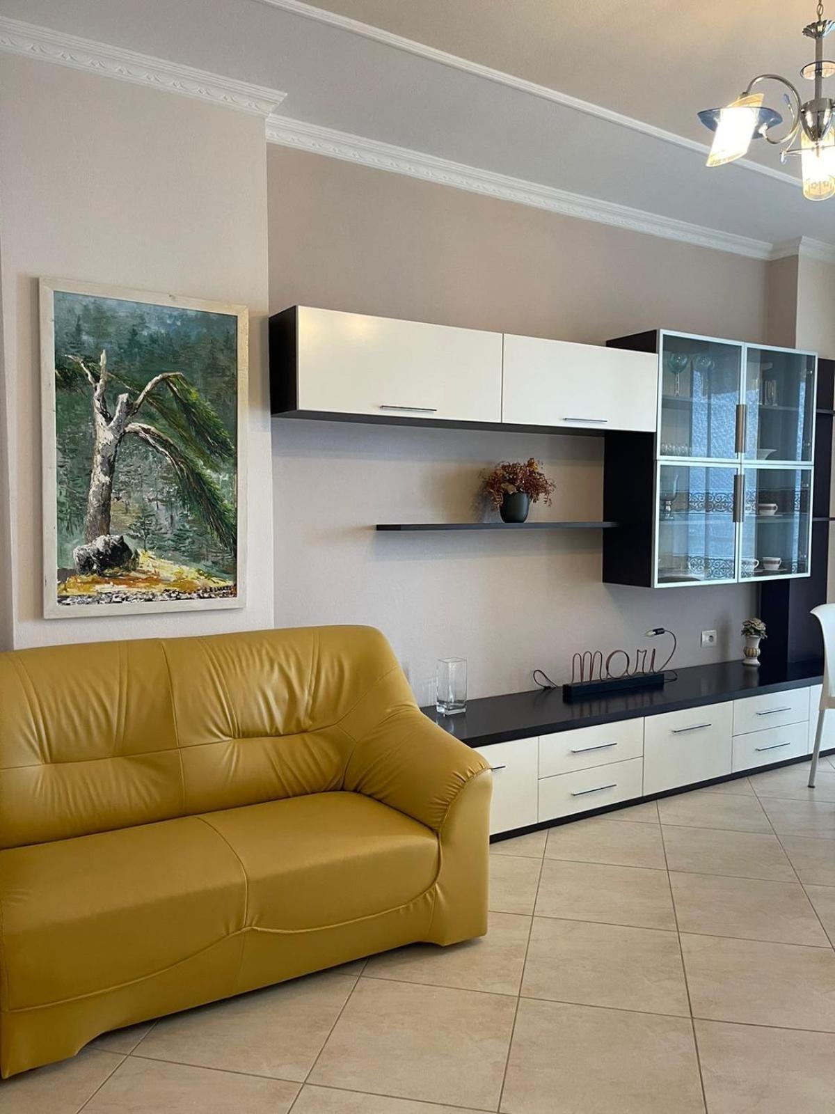 Visar Apartments Vlorë Екстериор снимка