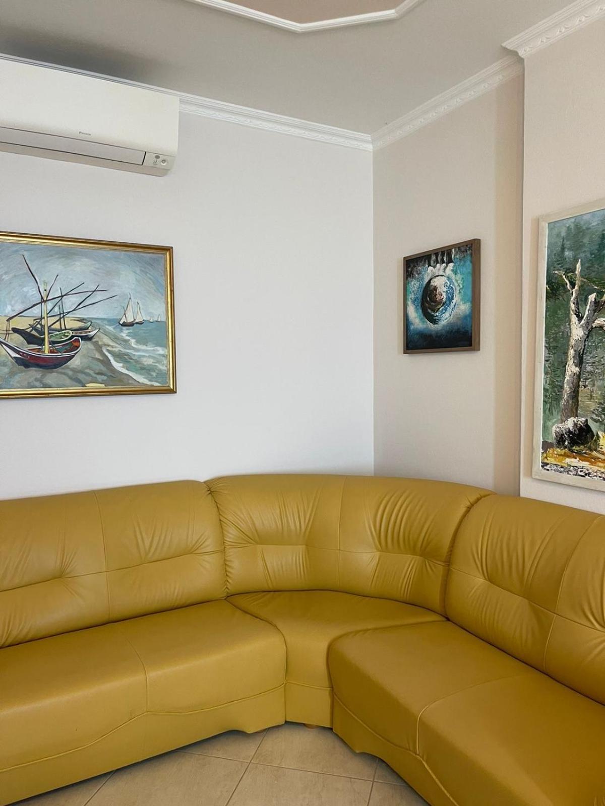 Visar Apartments Vlorë Екстериор снимка